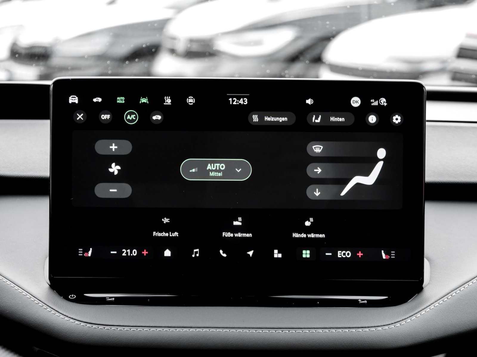 Skoda Enyaq 85 SPORTLINE AHK PANO HEADUP eSITZE 360CAM