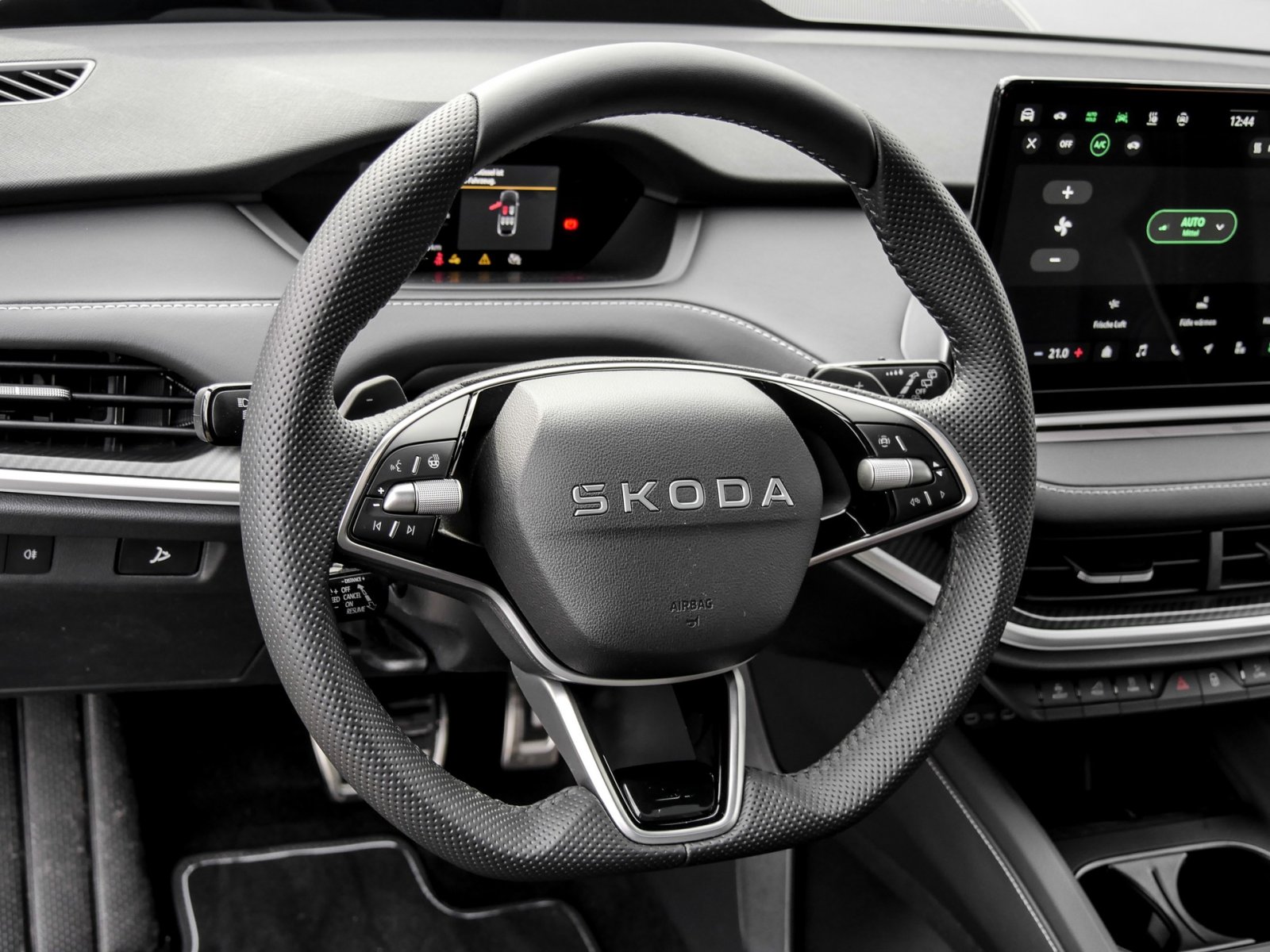 Skoda Enyaq 85 SPORTLINE AHK PANO HEADUP eSITZE 360CAM