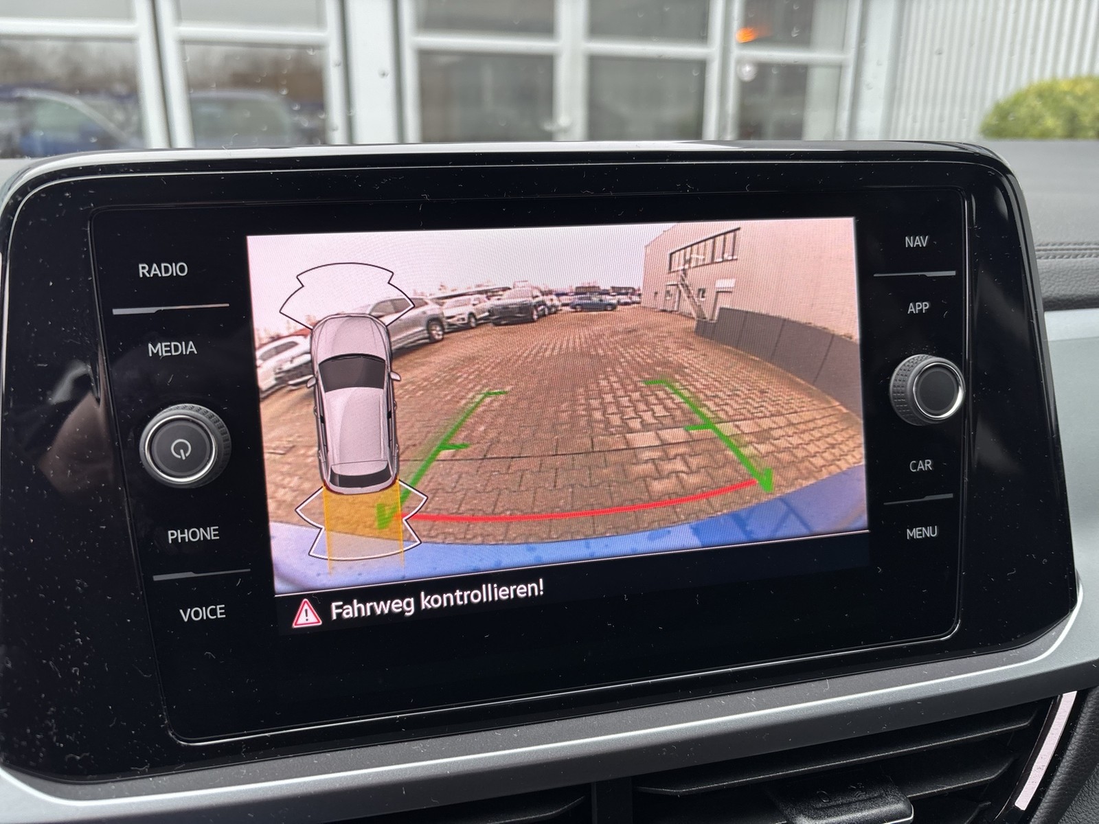 Volkswagen T-Roc 1.5 LIFE CAM NAVI CARPLAY ALU SITZHEIZUNG