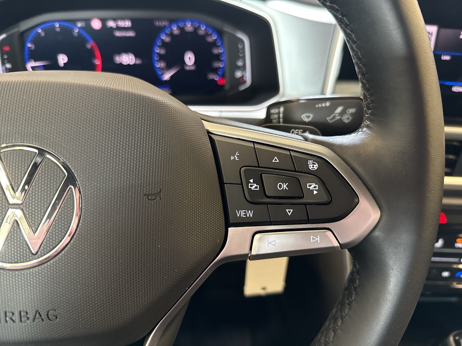 Volkswagen T-Roc Cabriolet 1.5 STYLE CAM ACC NAVI LED+ LM17