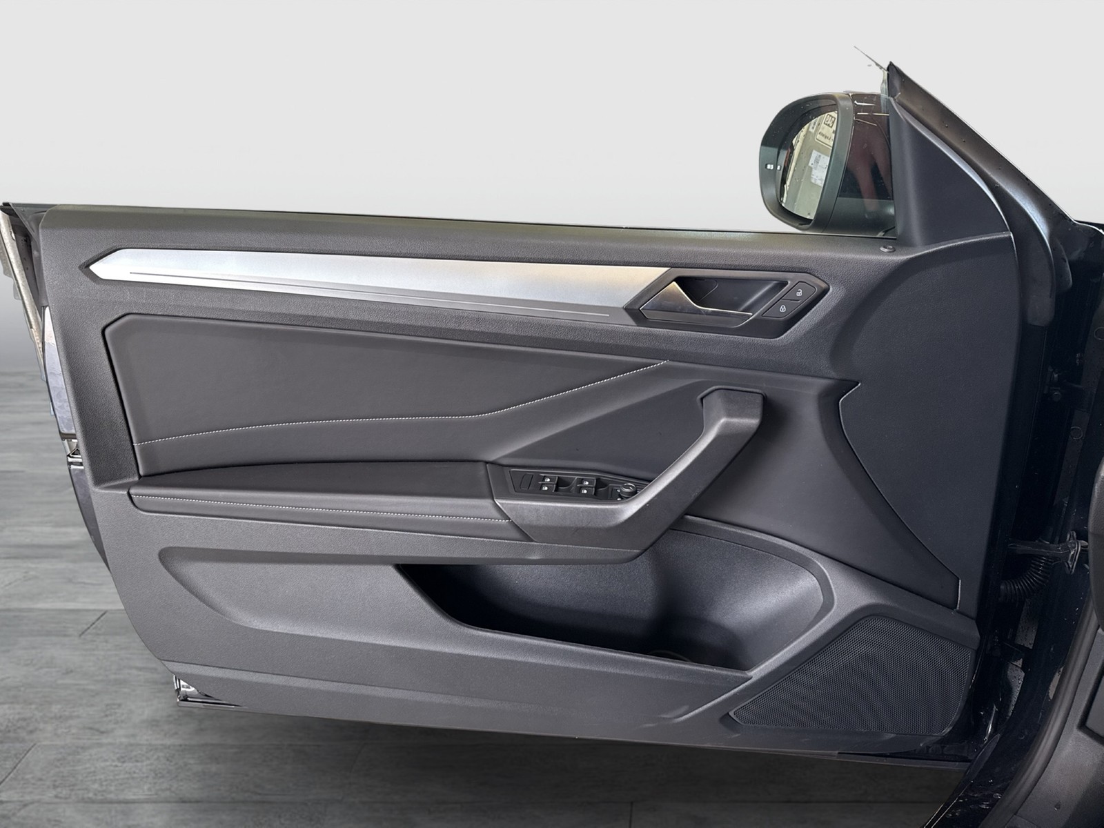 Volkswagen T-Roc Cabriolet 1.5 STYLE CAM ACC NAVI LED+ LM17