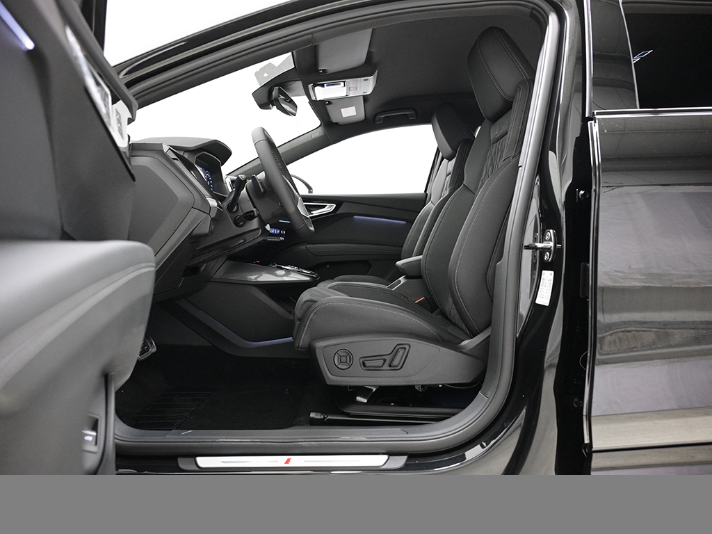 Audi Q4 45 e-tron quattro Edition S Line SONOS+AHK+Lenkradheizung+Dynamikpaket