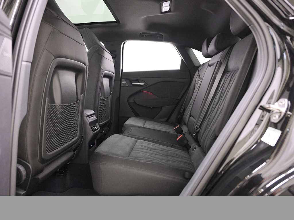 Audi Q3 Sportback e-hybrid S tronic S Line AHK+PANO+Sonnenschutzverglasung+LED