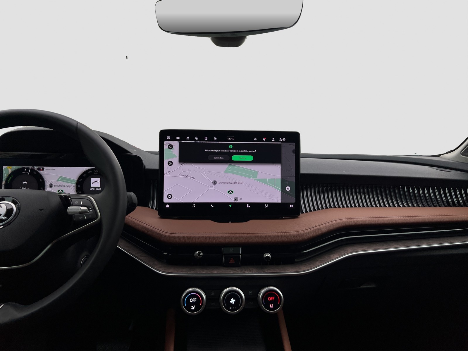 Skoda Superb Combi 1.5 iV L&K LEDER PANO AHK 360CAM 19Z