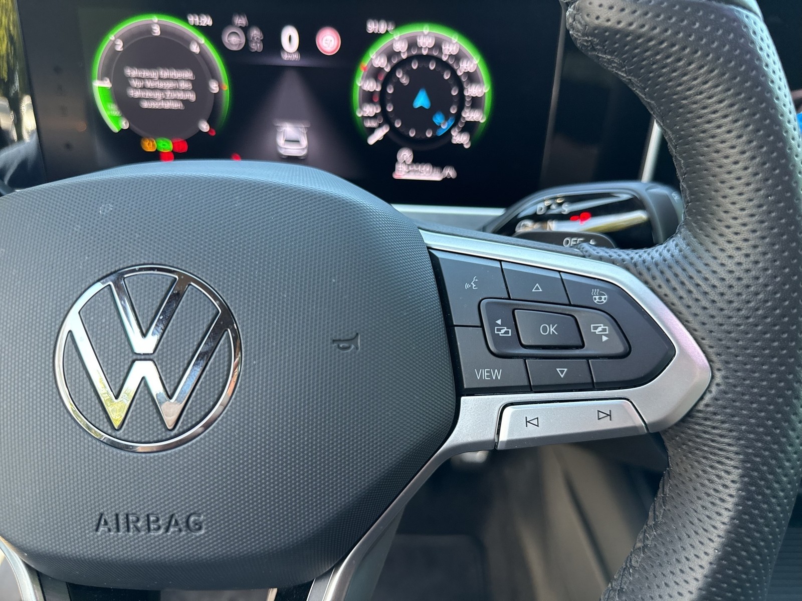 Volkswagen Passat Variant 2.0 R-LINE AHK ACC LM18 NAVI