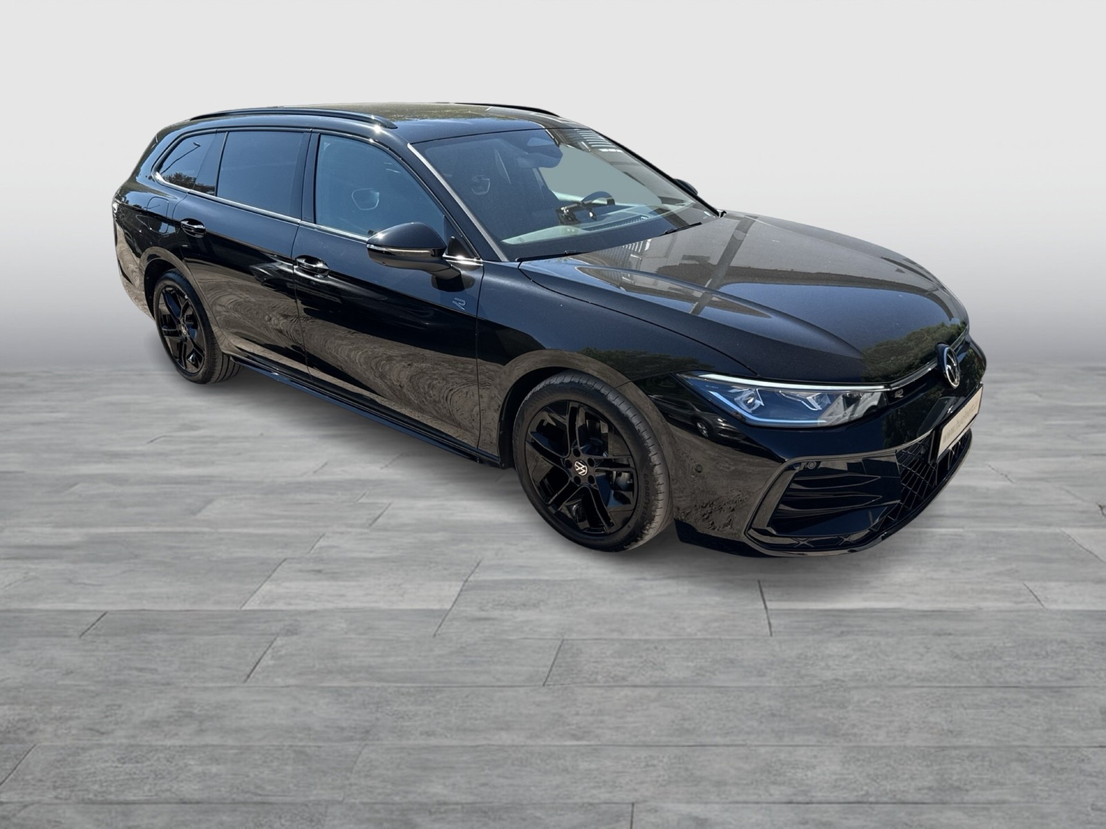 Volkswagen Passat Variant 2.0 R-LINE AHK ACC LM18 NAVI
