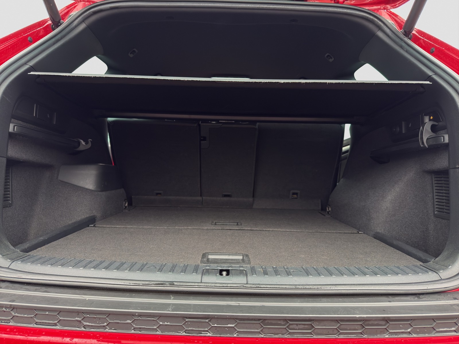 Skoda Kodiaq 2.0 SPORTLINE 4X4 AHK 360CAM LM19 EKLAPPE