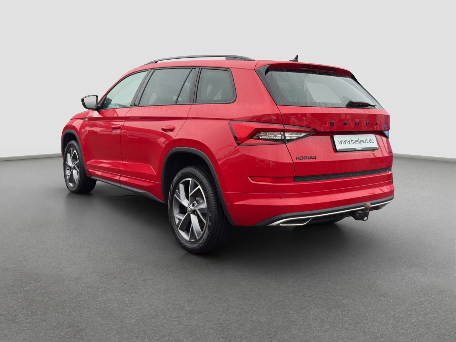Skoda Kodiaq 2.0 SPORTLINE 4X4 AHK 360CAM LM19 EKLAPPE