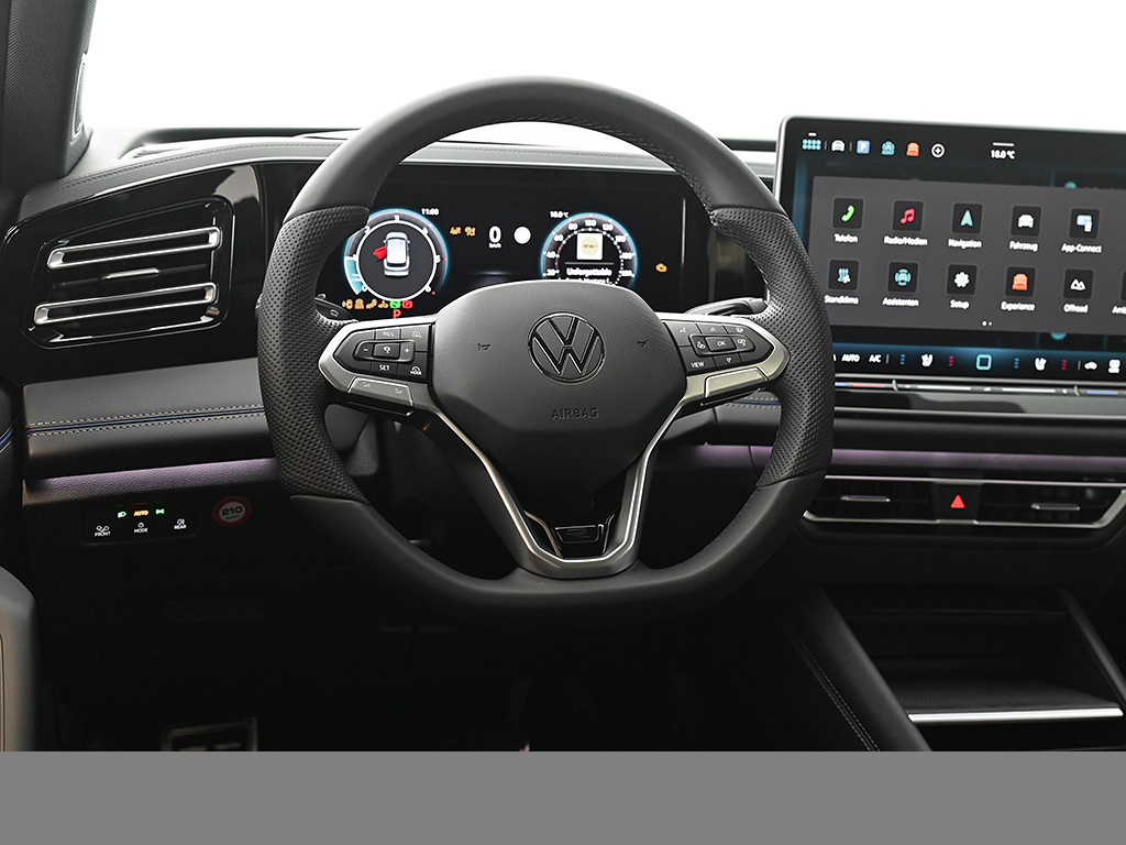 Volkswagen Tiguan 2.0 R-LINE 4X4 NEUESMODELL LEDER PANO 20Z