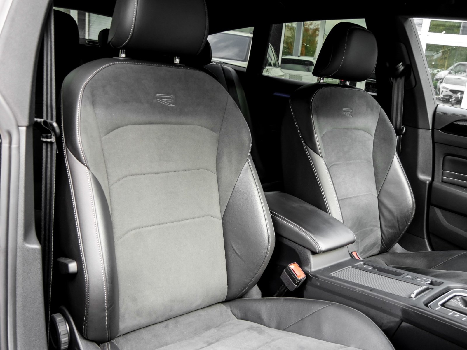 Volkswagen Arteon Shooting Brake 2.0 R-LINE ACC LM18 NAVI