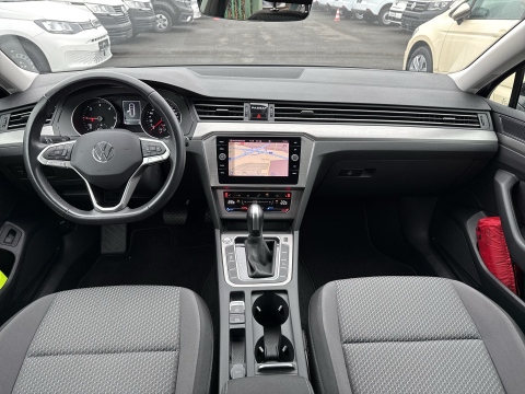 Volkswagen Passat Variant 2.0 CAM ACC ALU NAVI SITZHEIZUNG