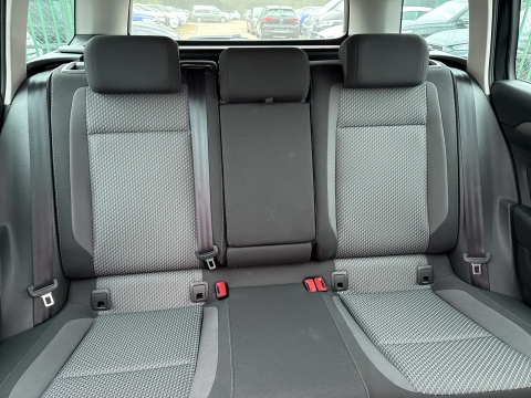 Volkswagen Passat Variant 2.0 CAM ACC ALU NAVI SITZHEIZUNG