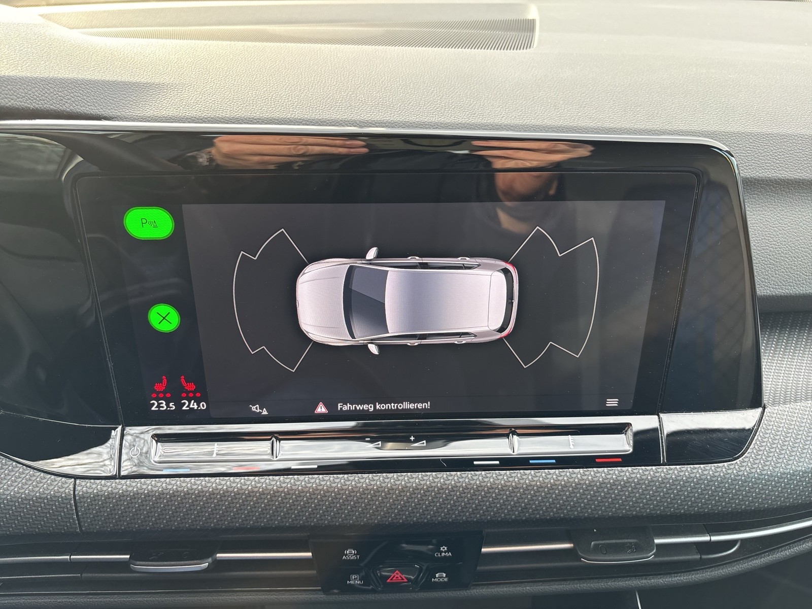 Volkswagen Golf VIII 2.0 R 4X4 ACC LM18 LED+ CARPLAY SITZHZ