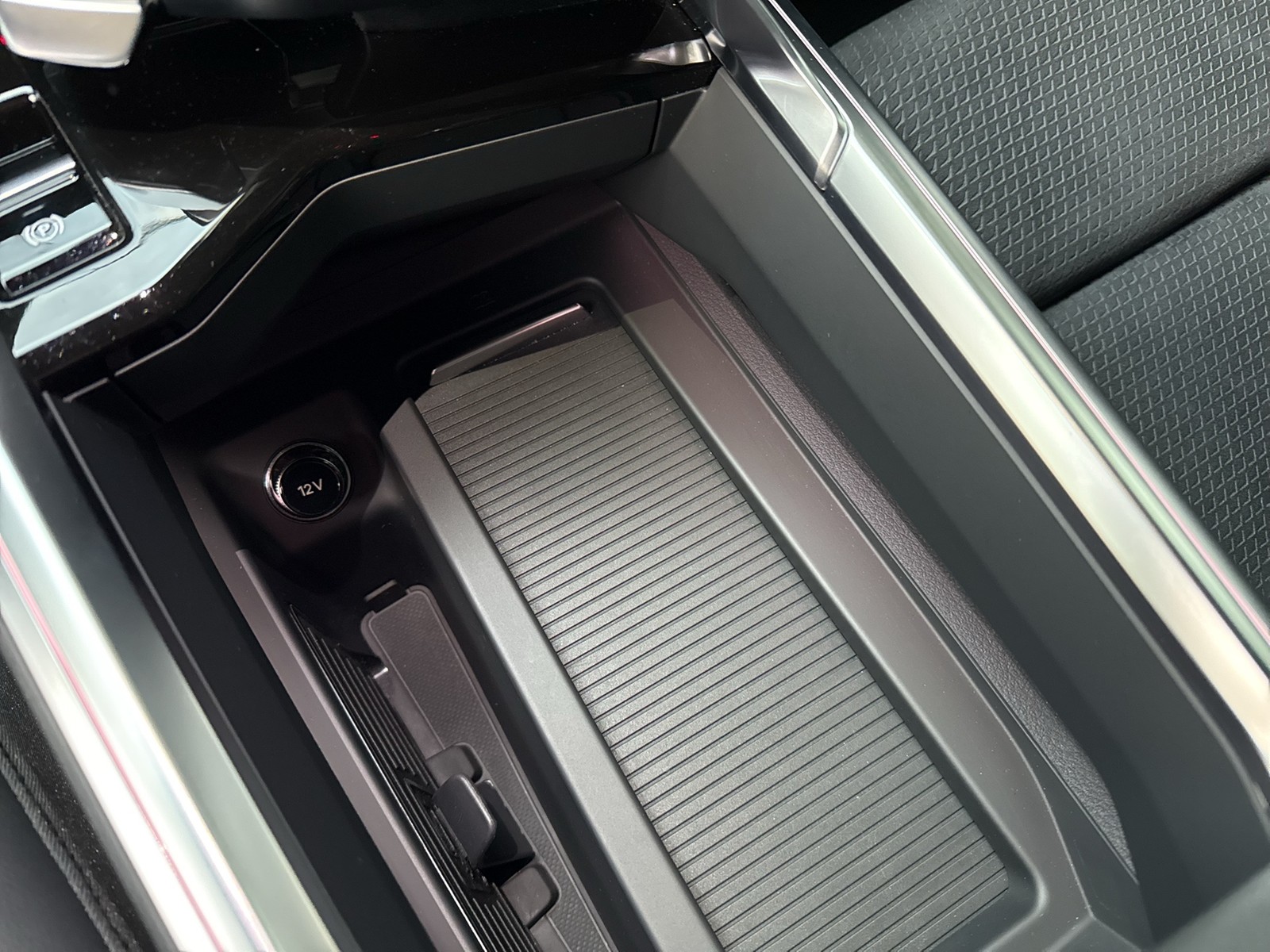 Audi Q8 e-tron Sportback 55 Qu. S LINE AHK ASSISTENZ+