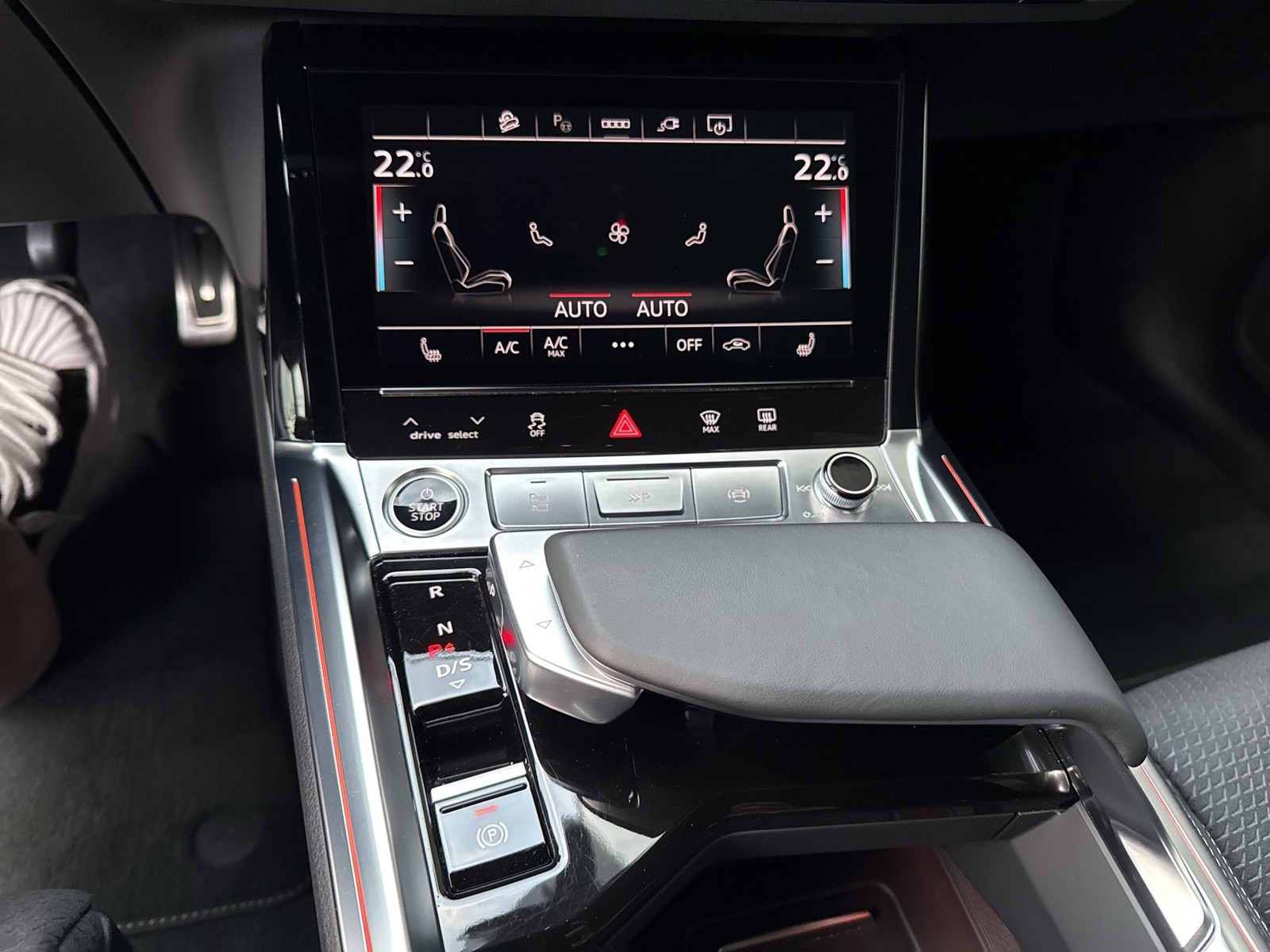 Audi Q8 e-tron Sportback 55 Qu. S LINE AHK ASSISTENZ+