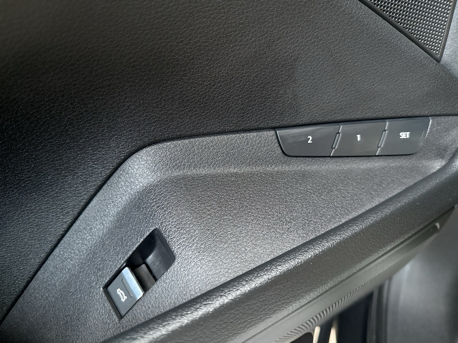 Audi Q8 e-tron Sportback 55 Qu. S LINE AHK ASSISTENZ+