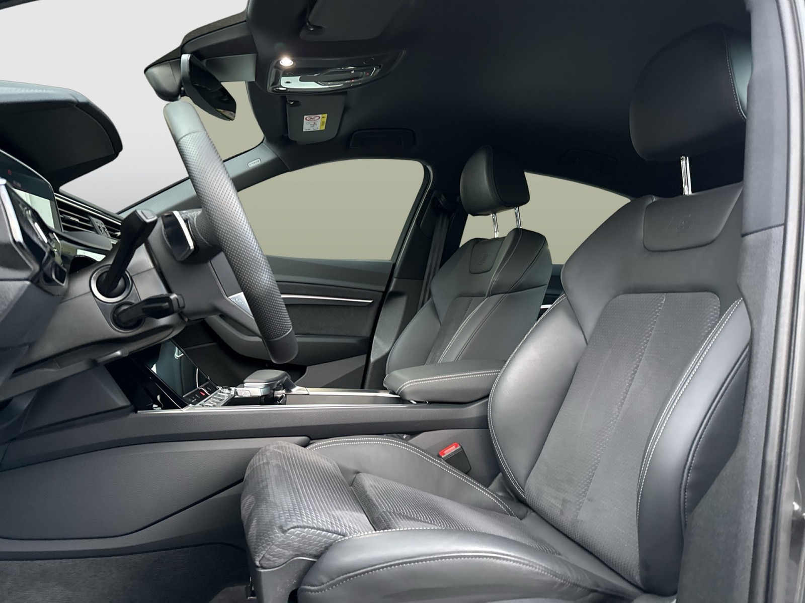 Audi Q8 e-tron Sportback 55 Qu. S LINE AHK ASSISTENZ+