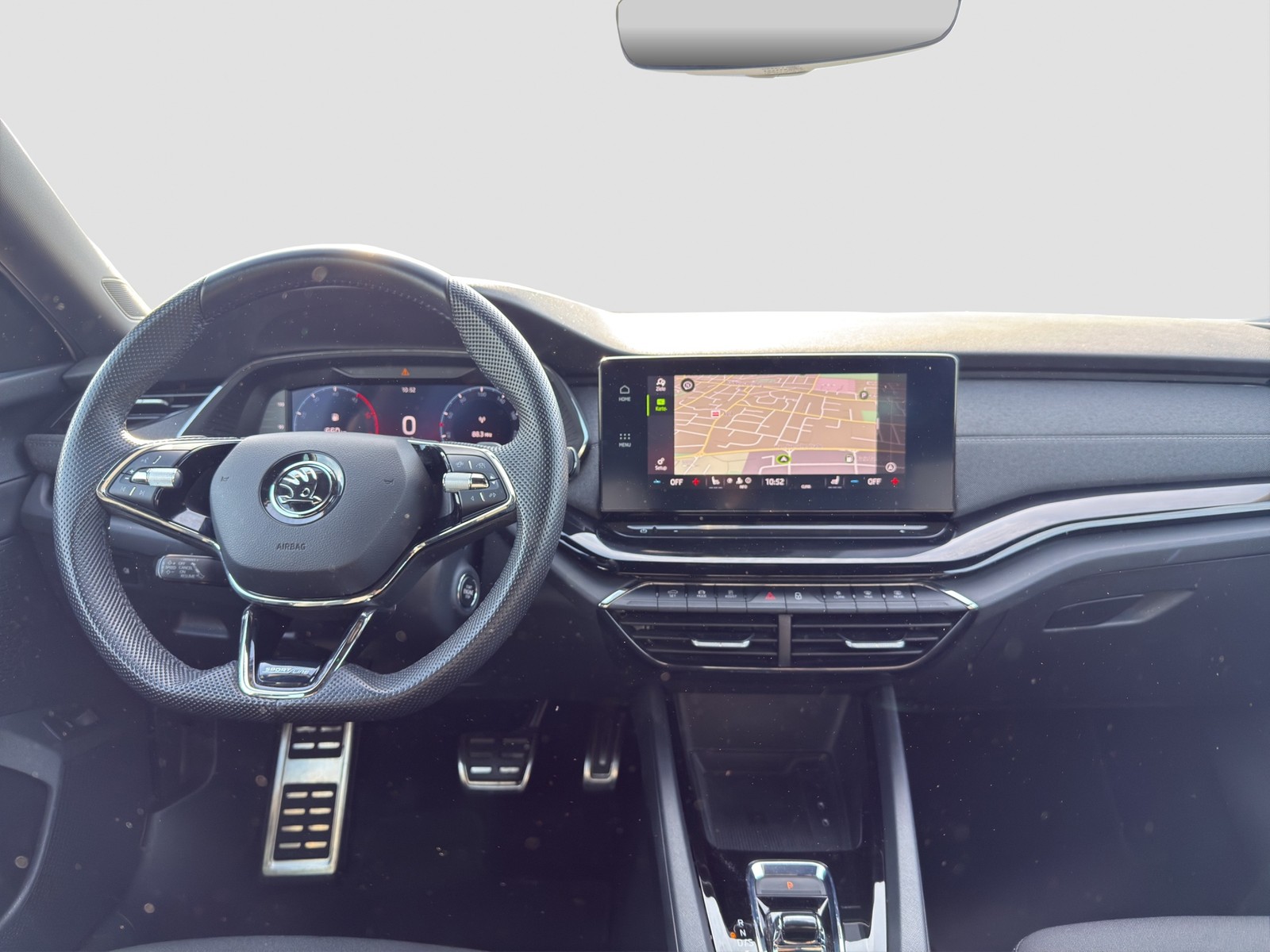 Skoda Octavia Combi 2.0 SPORTLINE ACC LM18 E-KLAPPE