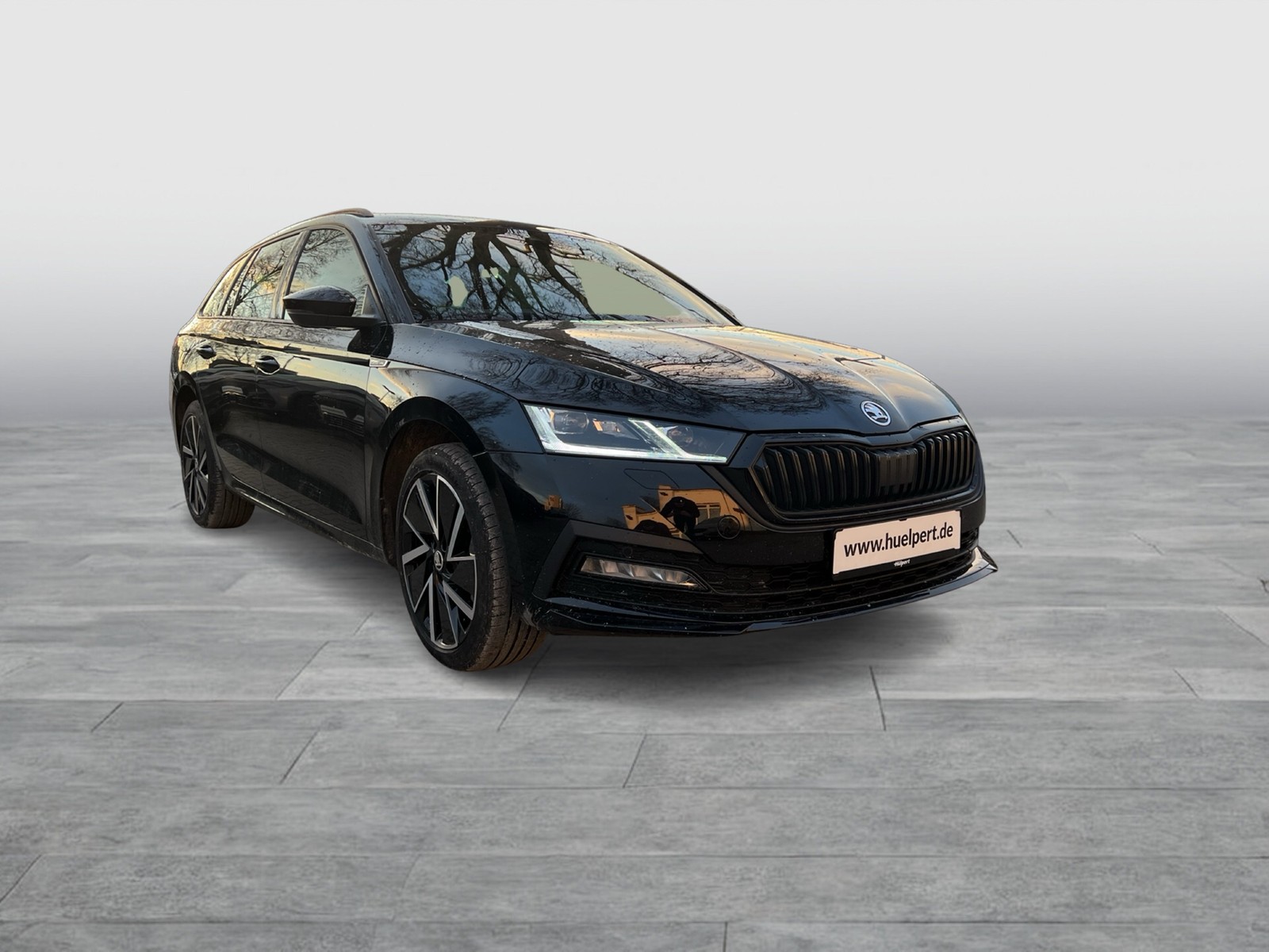 Skoda Octavia Combi 1.4 iV SPORTLINE AHK CAM ACC LM18