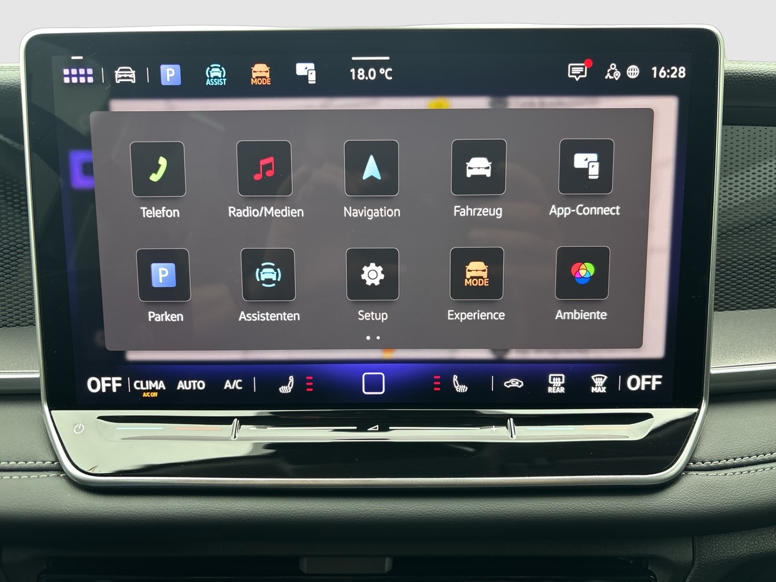 Volkswagen Tayron 1.5 eTSI LIFE 7SITZE AHK 360CAM LM18 NAVI