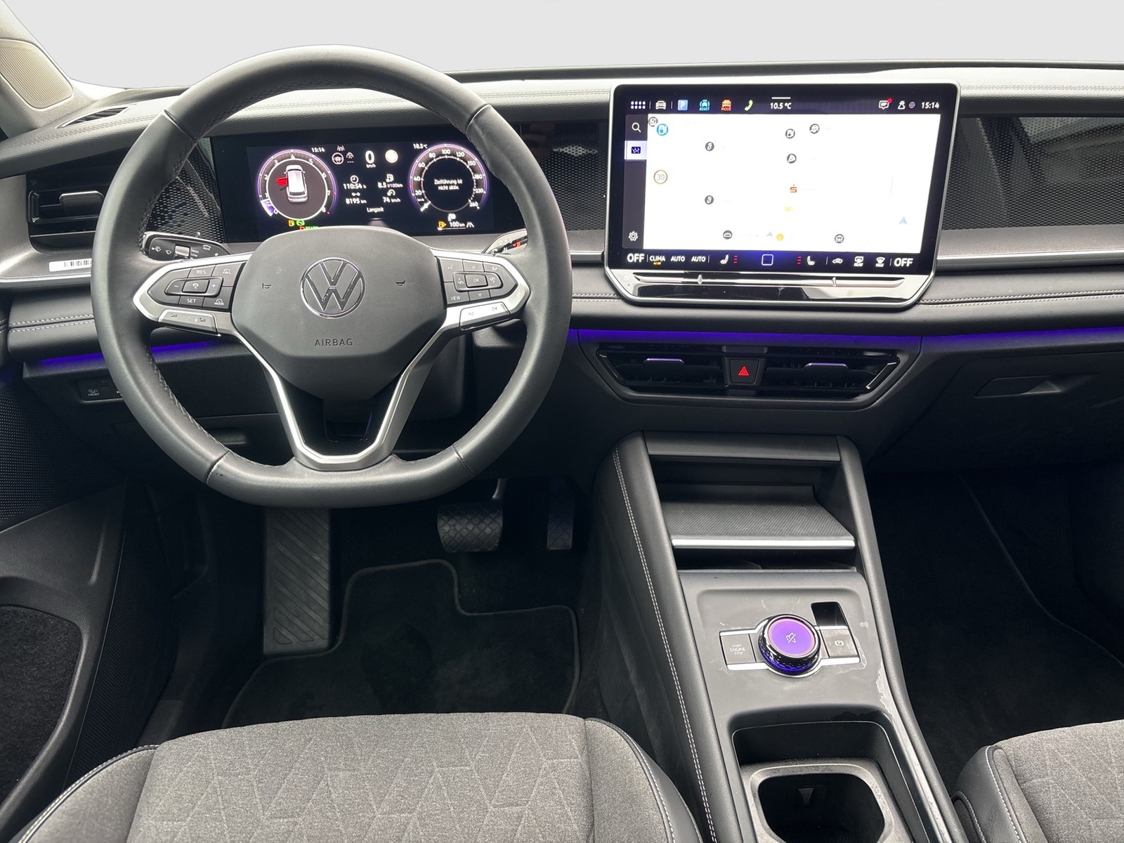 Volkswagen Tayron 1.5 eTSI LIFE 7SITZE AHK 360CAM LM18 NAVI