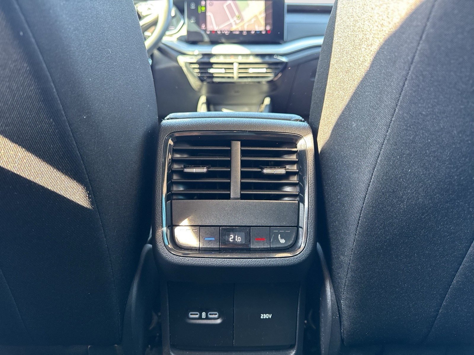 Skoda Octavia Combi 2.0 TOUR ACC NAVI LM17 CARPLAY