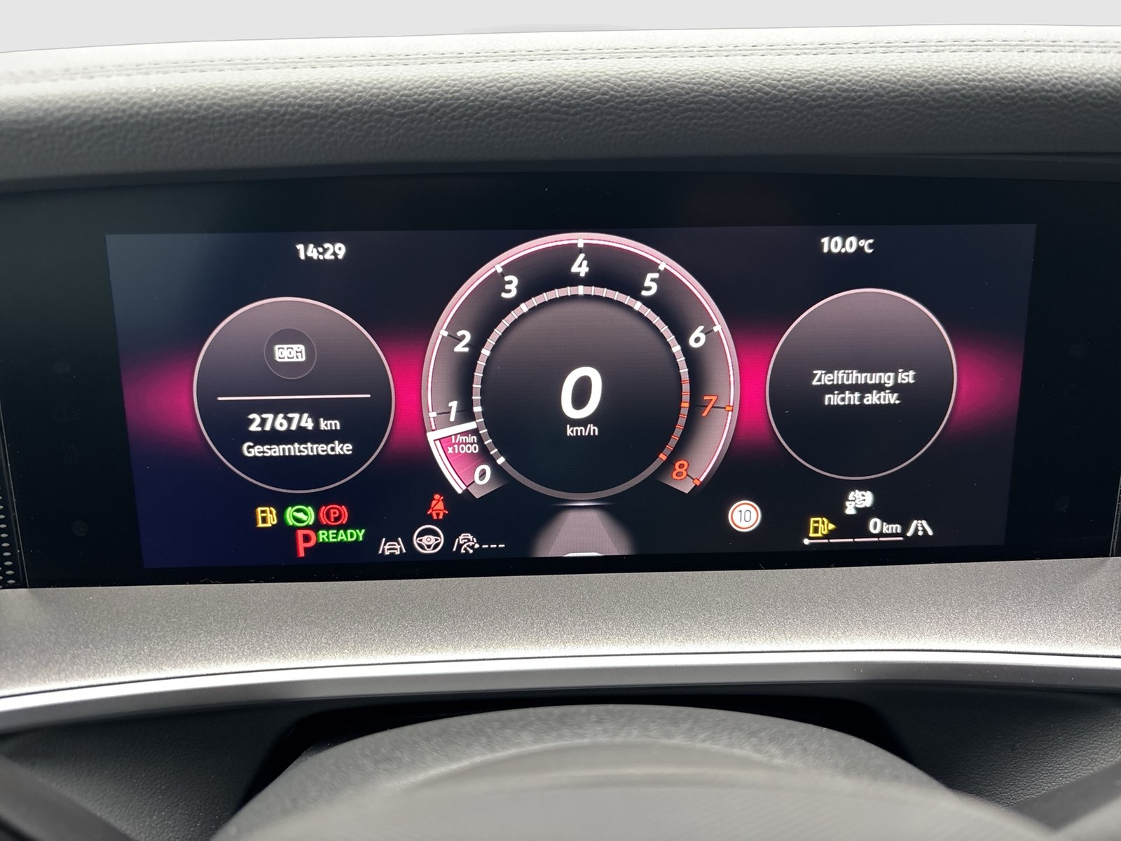 Volkswagen Tayron 1.5 eTSI LIFE 7SITZE AHK 360CAM LM18 NAVI