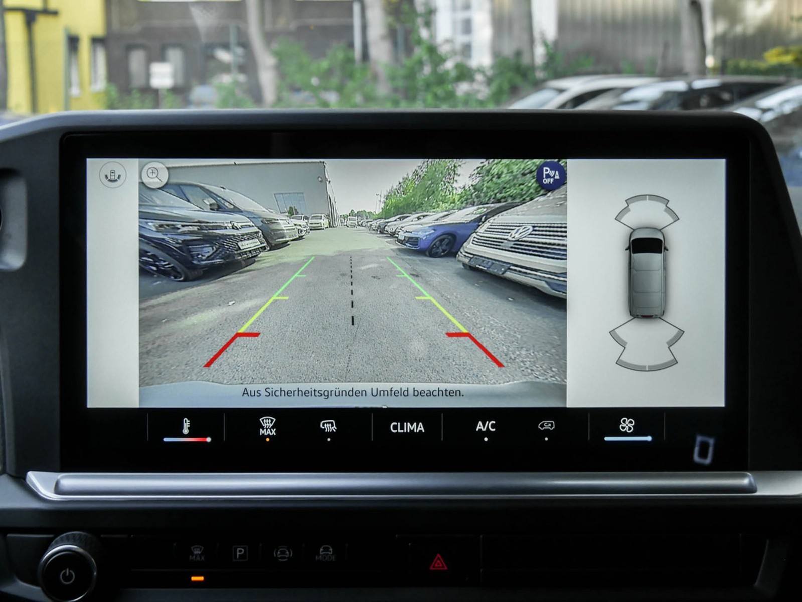 Volkswagen T7 Transporter KR 2,0 l TDI KASTEN NAVI CAM AHK-VORB. KLIMA