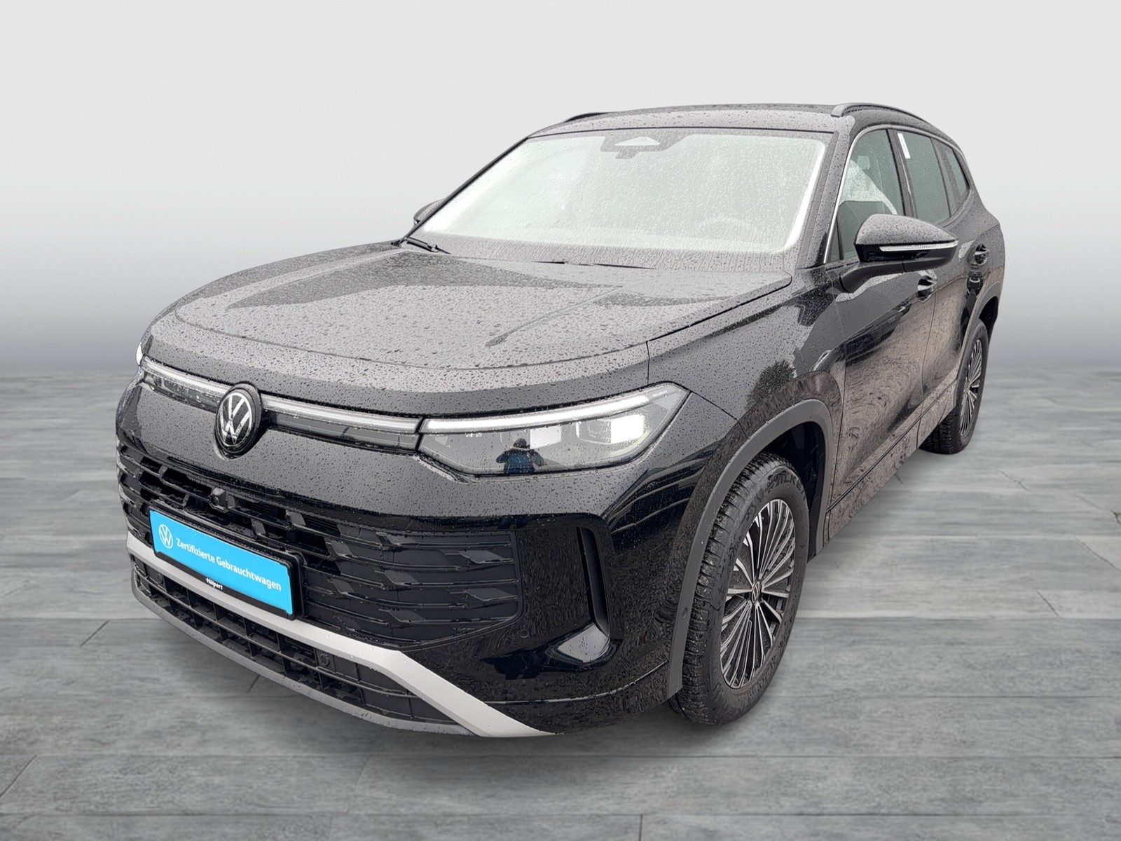 Volkswagen Tayron 2.0 LIFE 4X4 7SITZE AHK 360°CAM ACC LM18