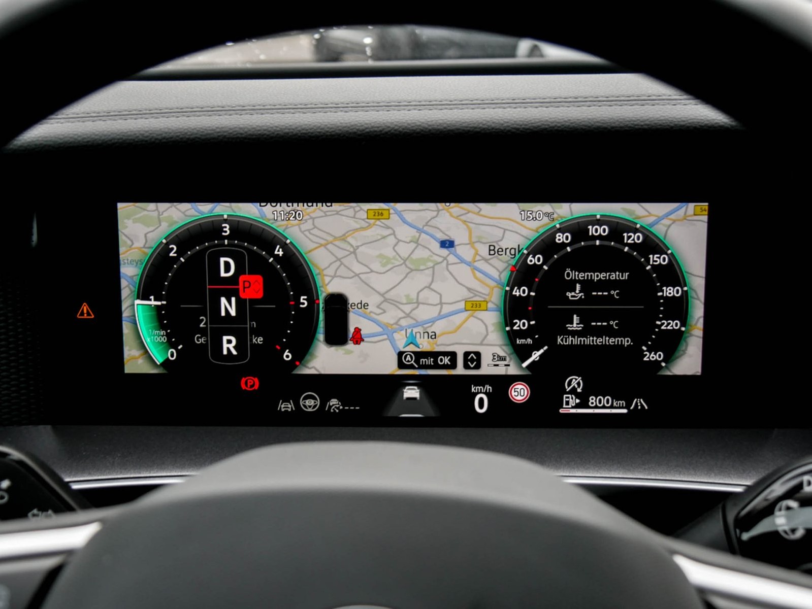 Volkswagen Tayron 2.0 LIFE 4X4 7SITZE AHK 360°CAM ACC LM18