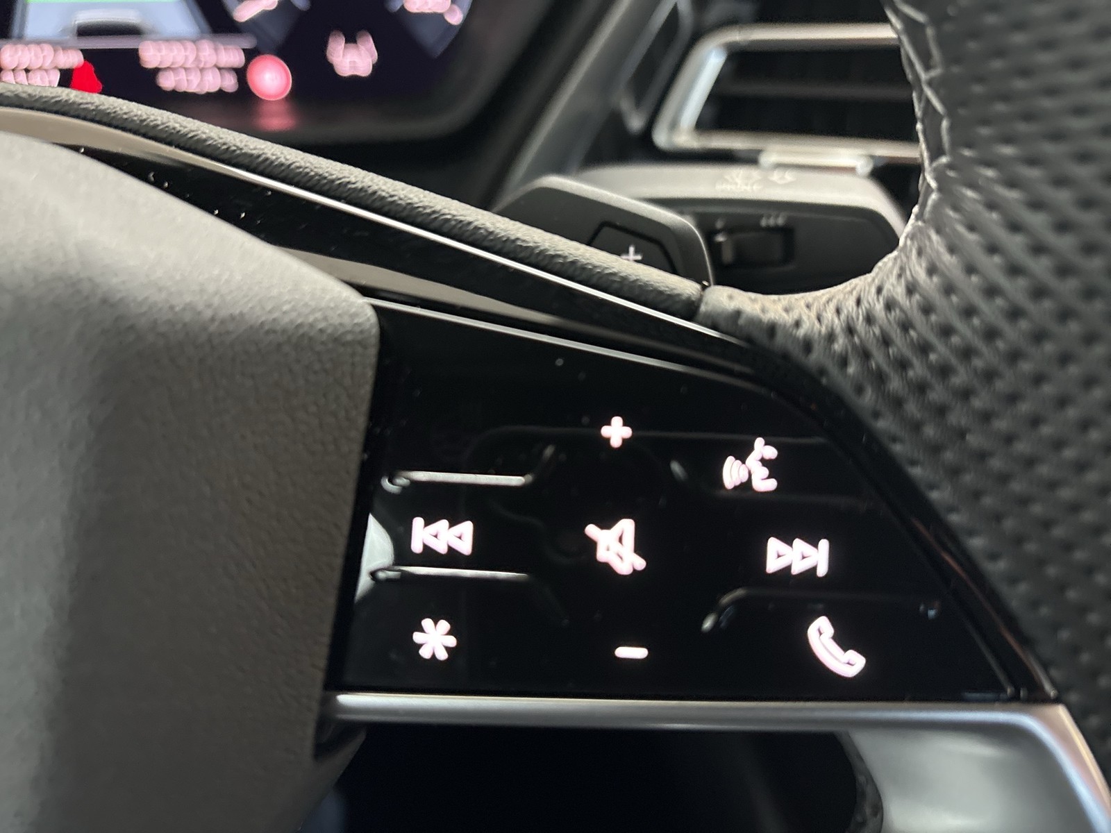 Audi Q4 e-tron Sportback 40 S LINE AHK CAM ACC LM20