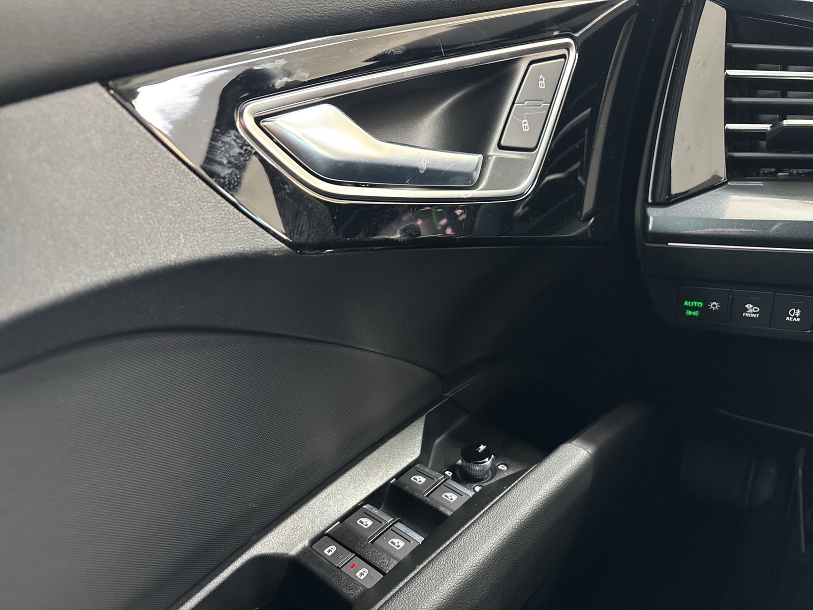 Audi Q4 e-tron Sportback 40 S LINE AHK CAM ACC LM20