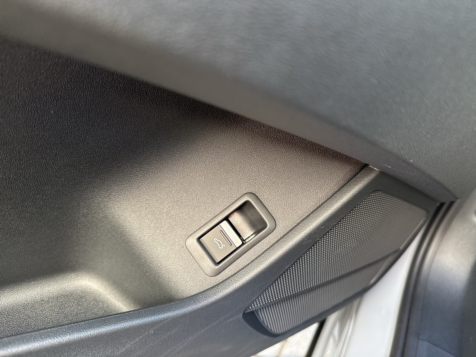 Audi Q4 e-tron Sportback 40 S LINE AHK CAM ACC LM20