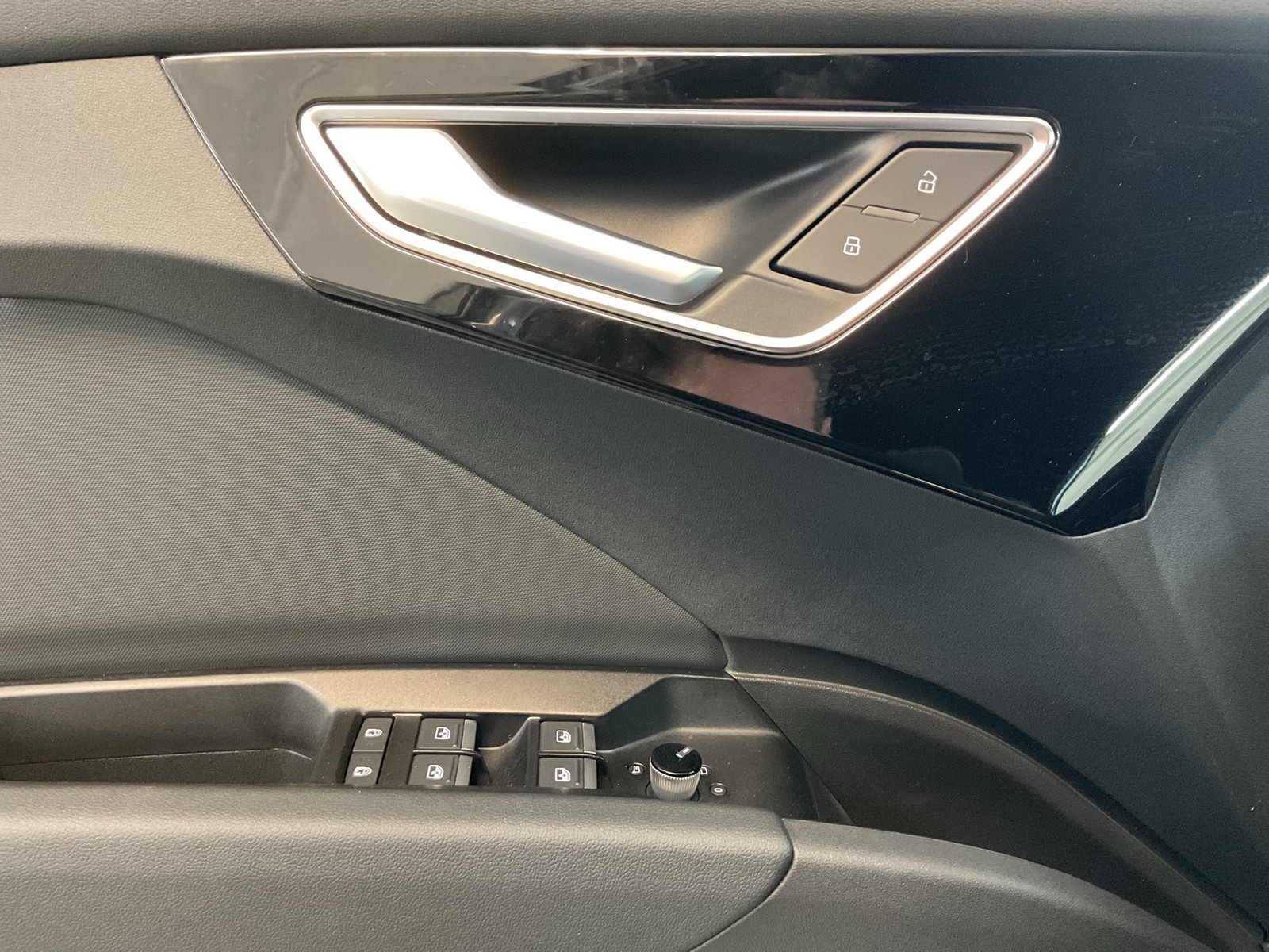 Audi Q4 e-tron Sportback 40 S LINE AHK CAM ACC LM20