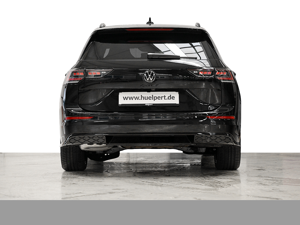Volkswagen Golf Variant 2.0 R-LINE DSG AHK PANO eKLAPPE