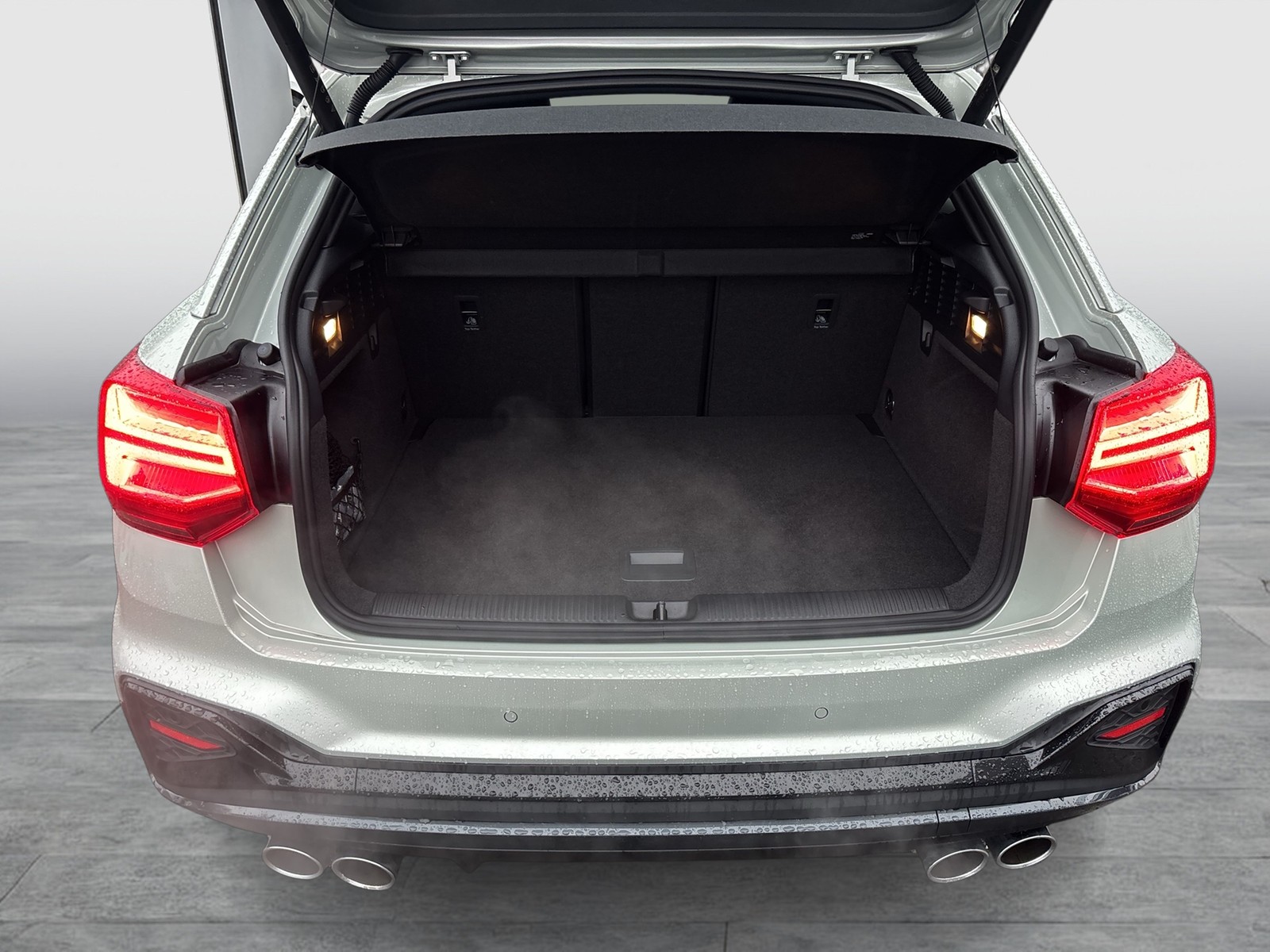 Audi SQ2 quattro BLACKPAK CAM ACC LM18 E-KLAPPE NAVI+