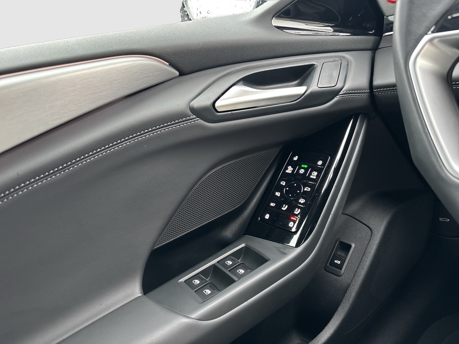 Audi A6 e-tron Avant performance advanced AHK ACC 20Z