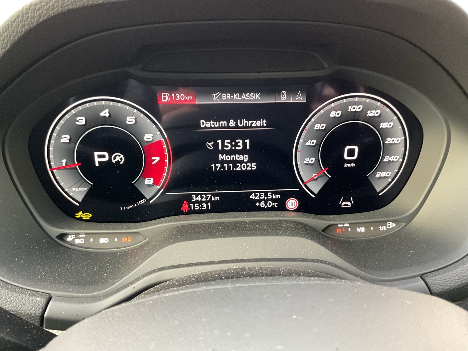 Audi Q2 40 quattro advanced AHK ACC LM19 EKLAPPE NAVI+