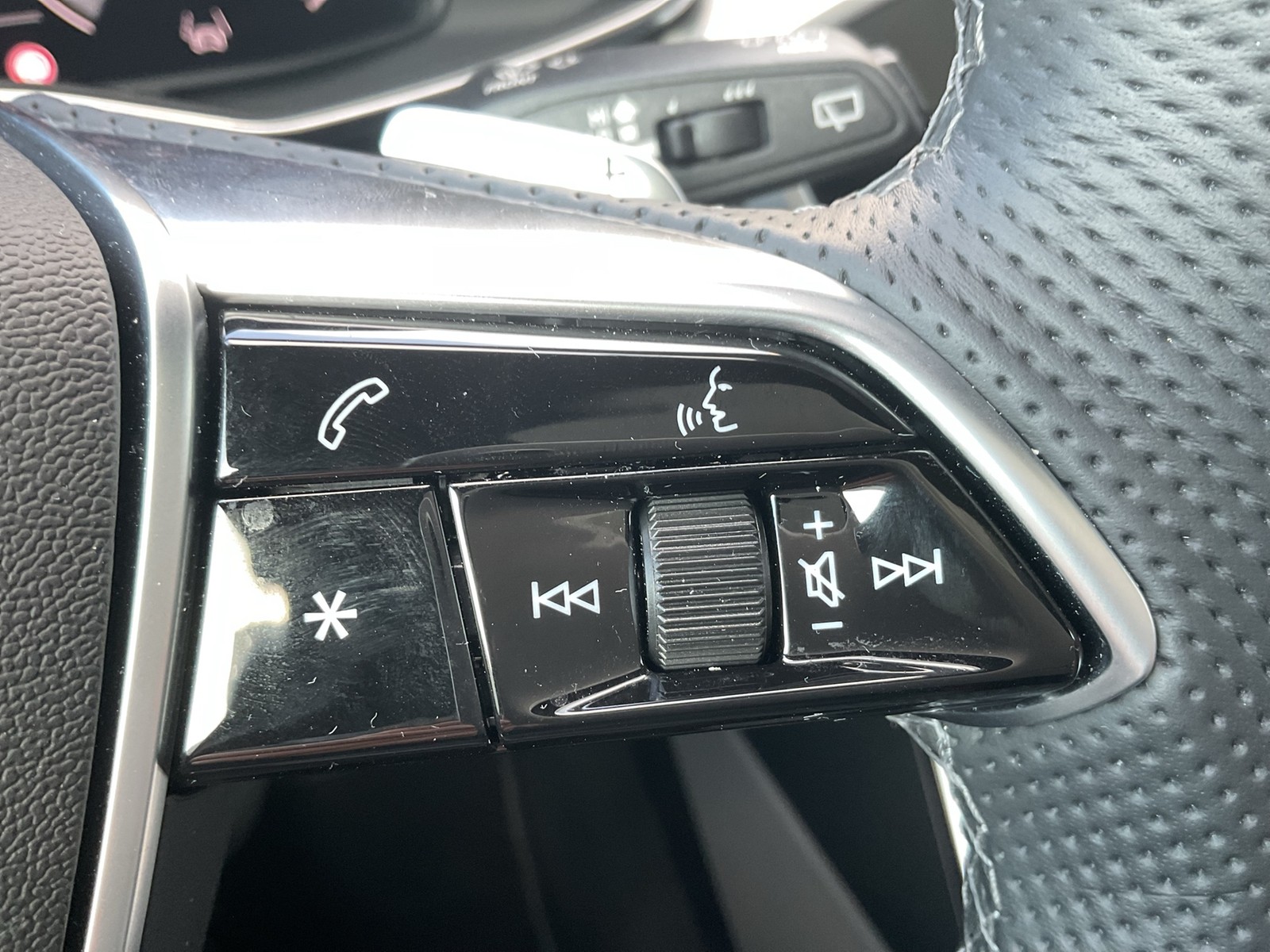 Audi A6 Avant 55 quattro S LINE BLACKPAK PANO AHK 19Z