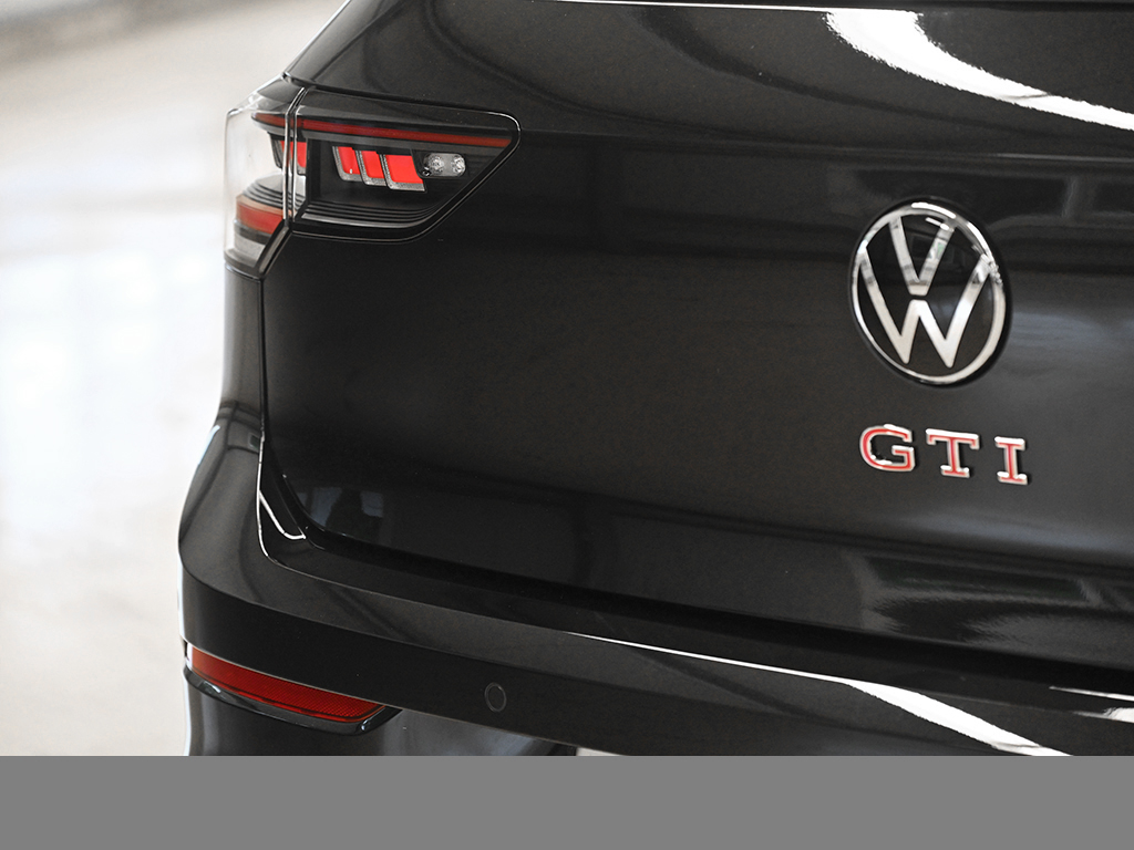 Volkswagen Golf GTI LEDER HARMANKARDON PANO