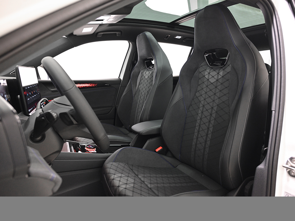 Volkswagen Tiguan 1.5 eTSI R-LINE DSG