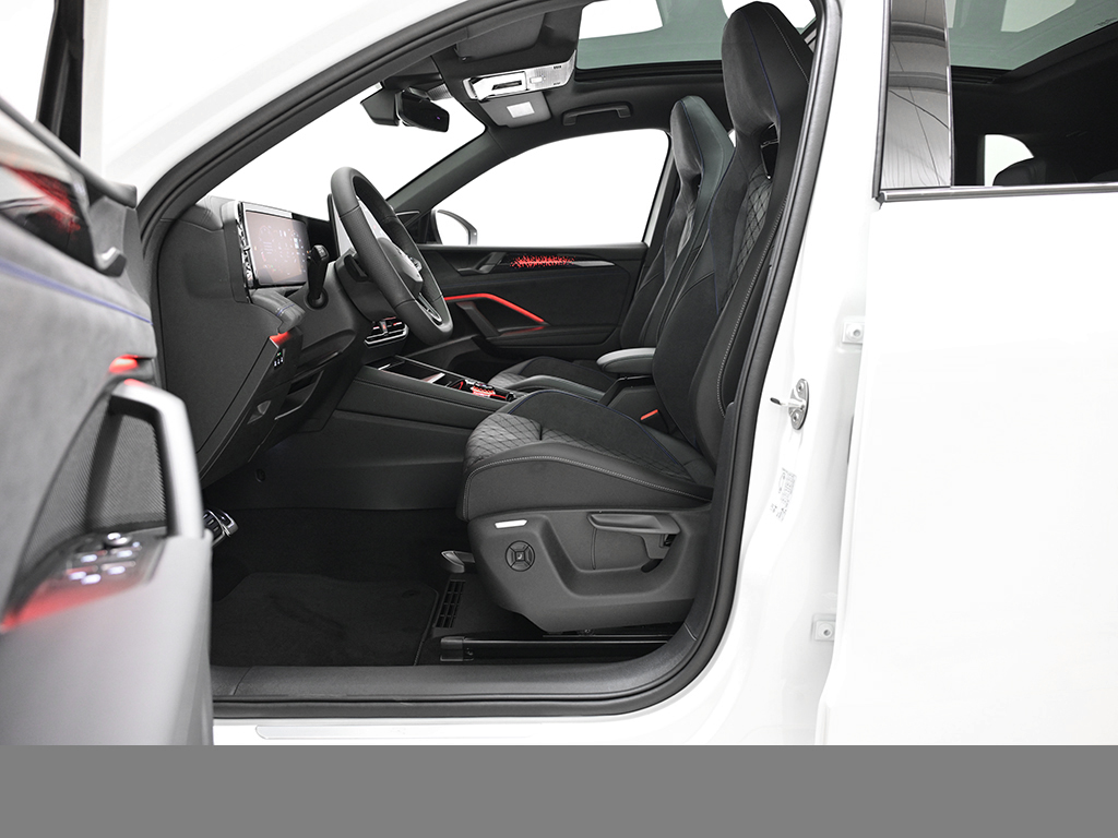 Volkswagen Tiguan 1.5 eTSI R-LINE DSG
