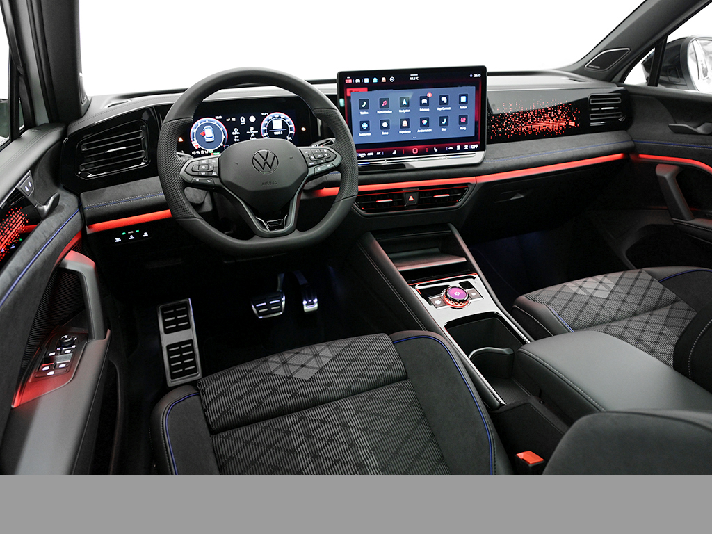 Volkswagen Tiguan 1.5 eTSI R-LINE DSG
