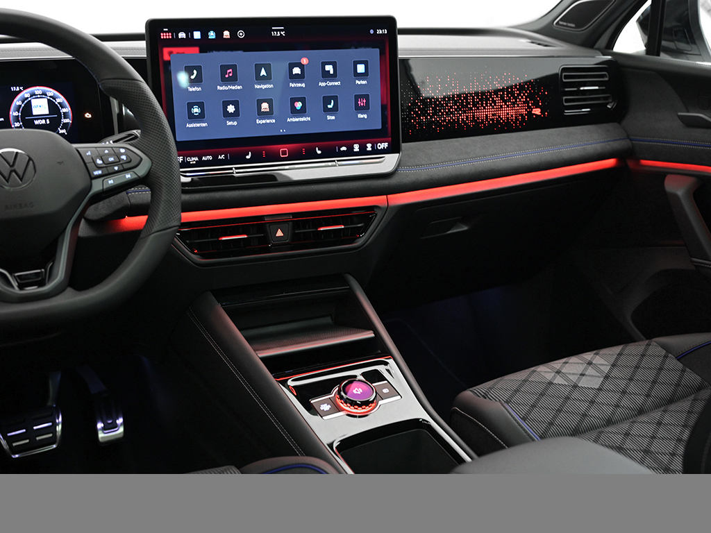 Volkswagen Tiguan 1.5 eTSI R-LINE DSG