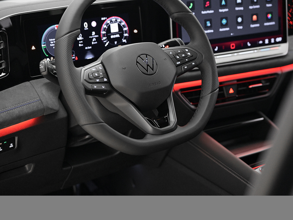 Volkswagen Tiguan eHYBRID R-LINE DSG