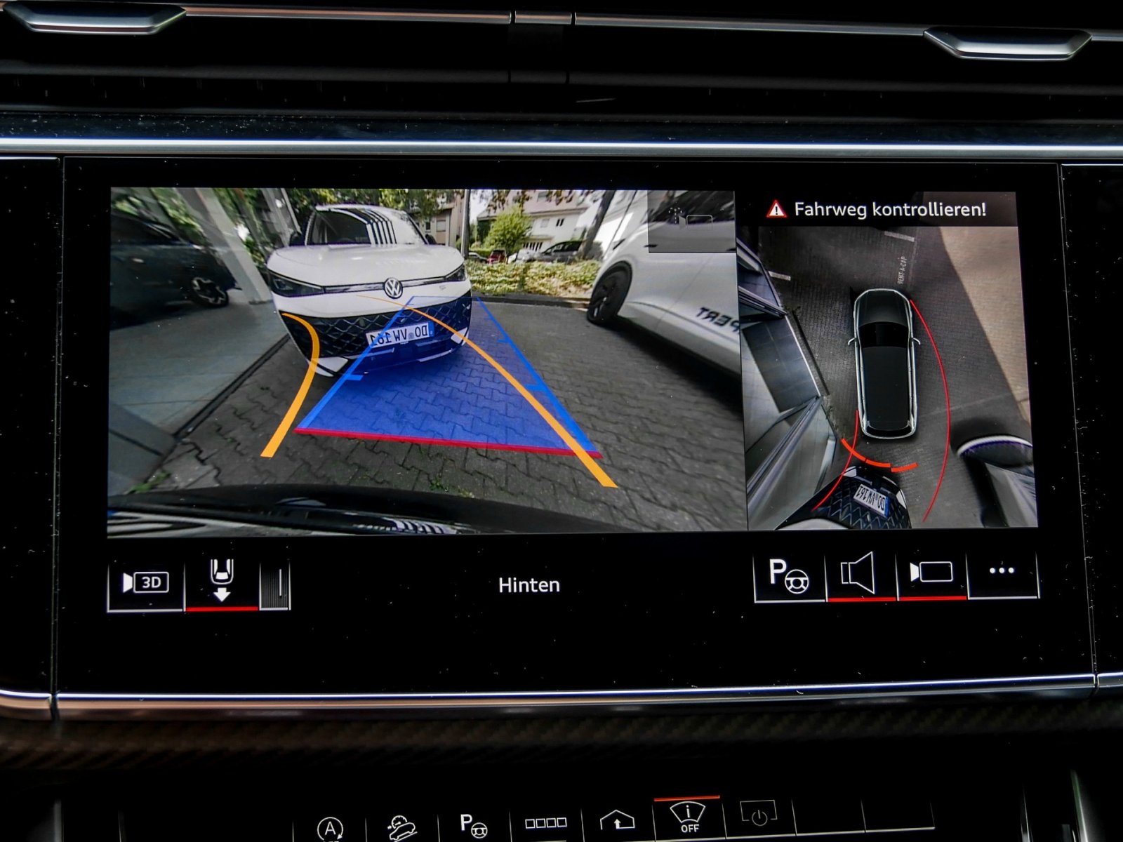 Audi SQ7 TFSI quattro tiptronic AHK PANO B&O LM22