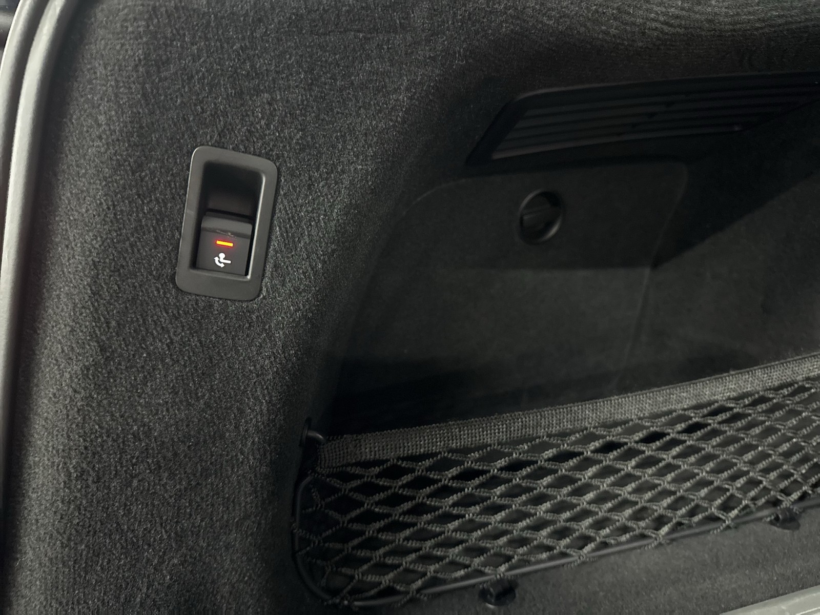 Audi A6 Avant 45 quattro S LINE STANDHZ. AHK CAM LM19