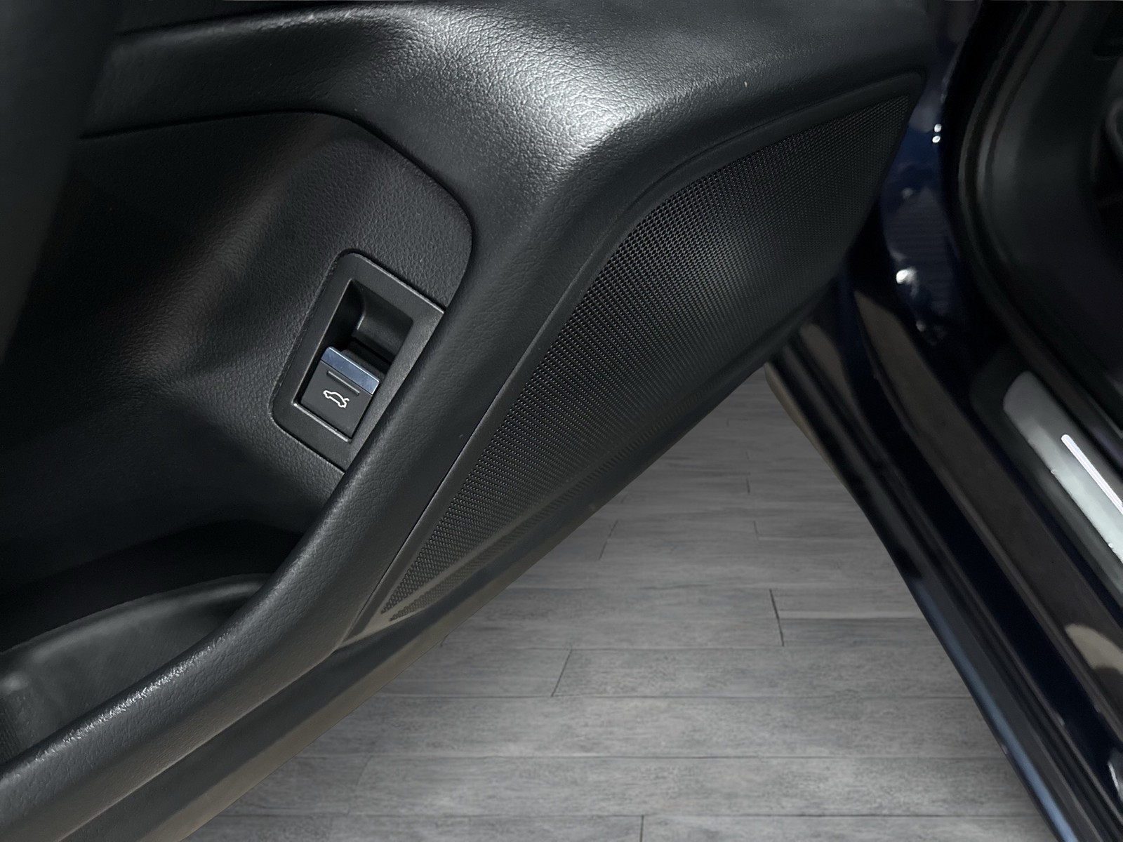 Audi A6 Avant 45 quattro S LINE STANDHZ. AHK CAM LM19