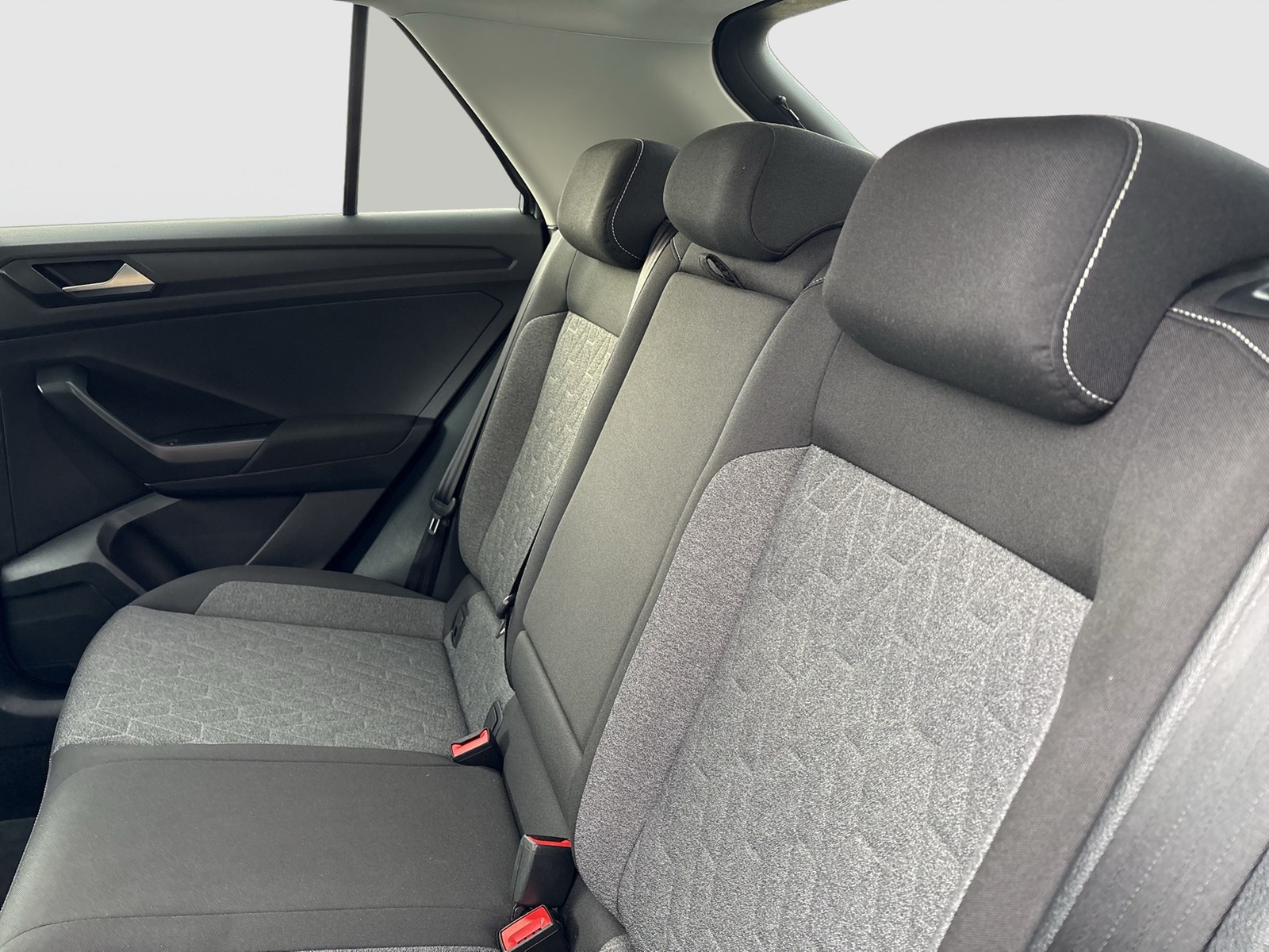 Volkswagen T-Roc 1.0 MOVE AHK KAMERA ALU17 NAVI SITZHEIZUNG