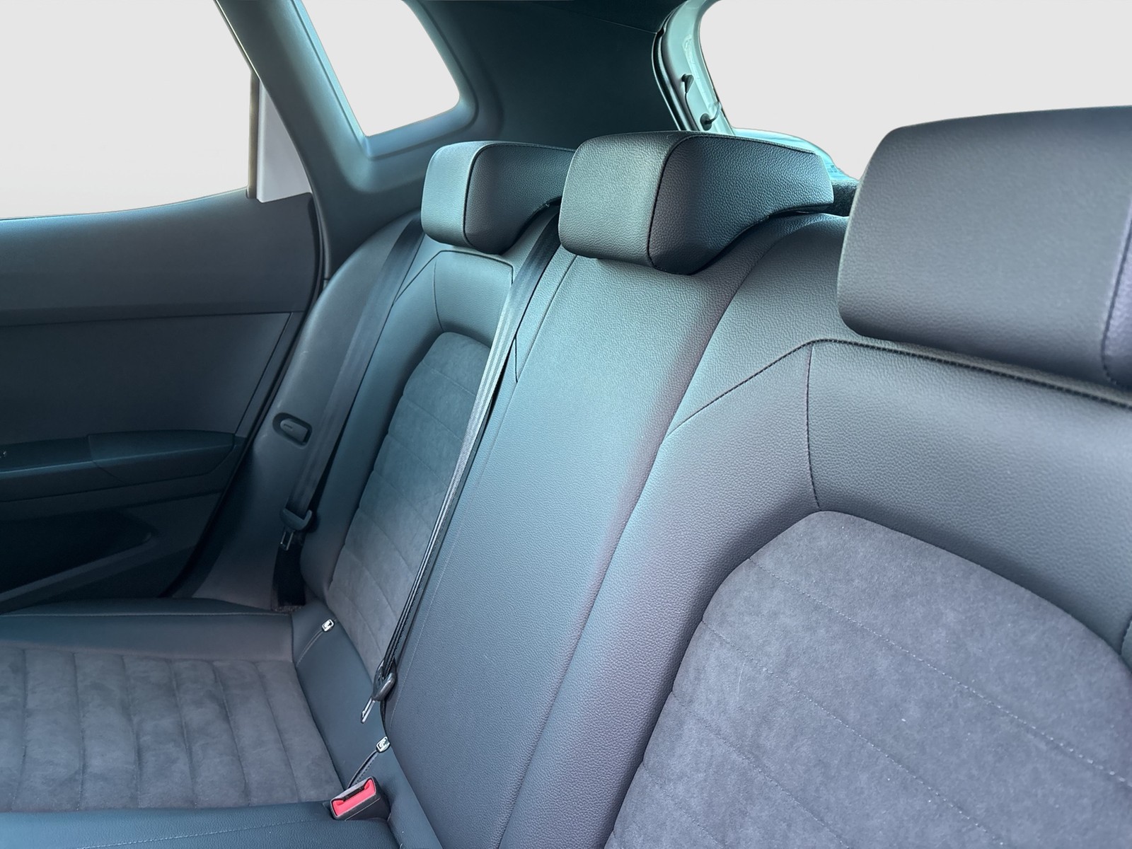 Seat Arona 1.5 FR FAHRSCHULWAGEN AHK KAMERA ACC NAVI